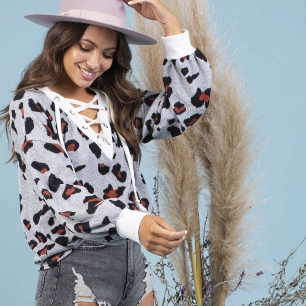 NWT: Leopard Tie Up Sweater